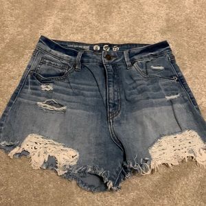 high rise jean shorts / size 11